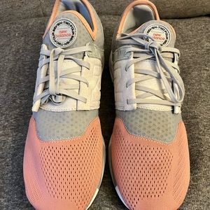 New balance tennis men's size 12